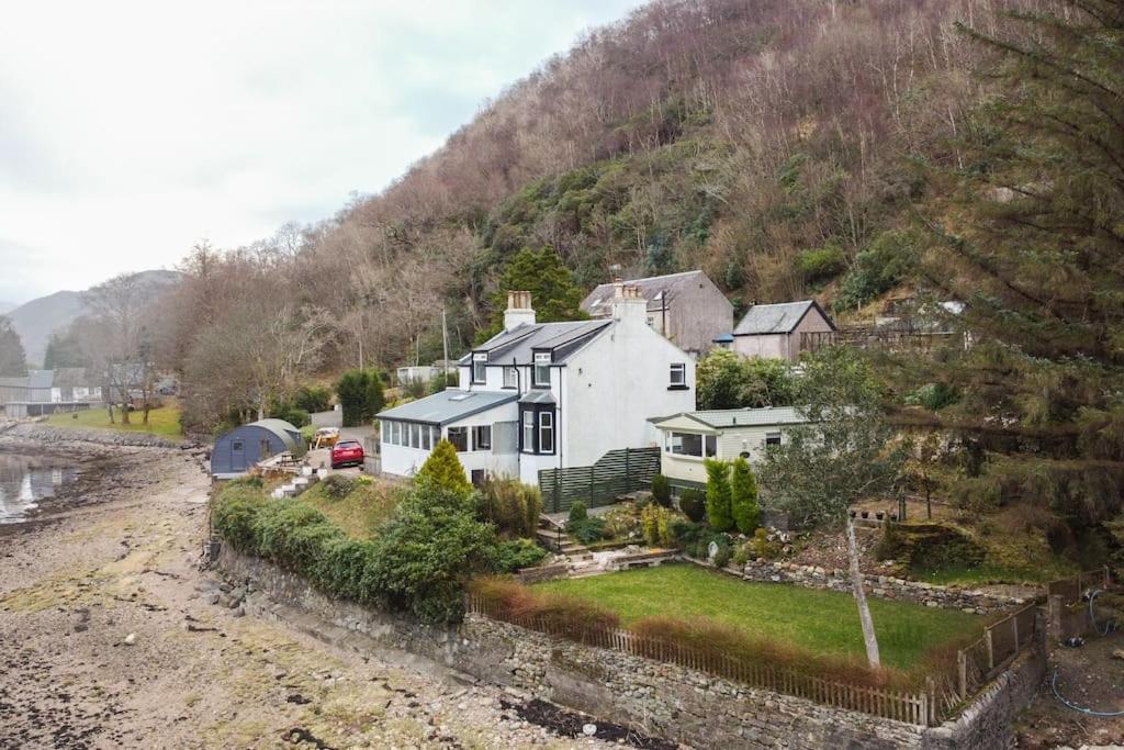 Rossmay House - 4 Bedroom Scottish Villa With Waterfront / Mountain Views Arrochar Exterior photo