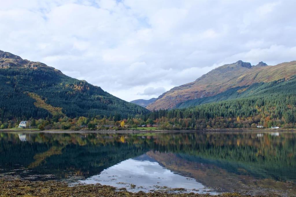 Rossmay House - 4 Bedroom Scottish Villa With Waterfront / Mountain Views Arrochar Exterior photo