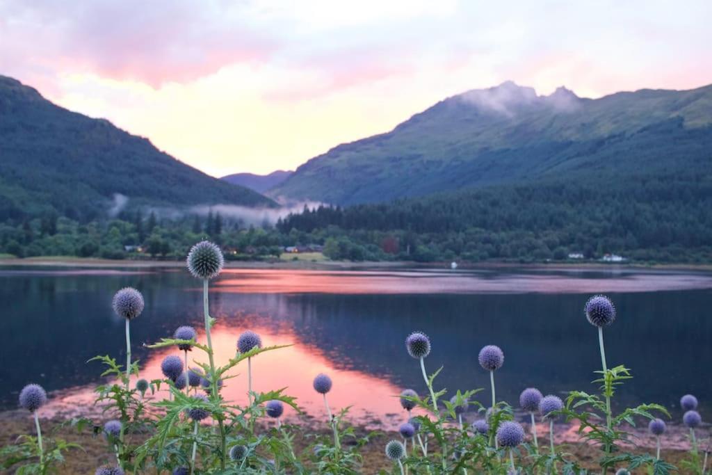 Rossmay House - 4 Bedroom Scottish Villa With Waterfront / Mountain Views Arrochar Exterior photo