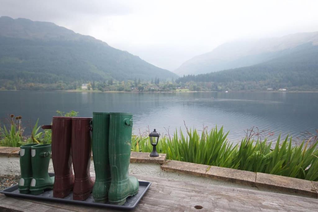 Rossmay House - 4 Bedroom Scottish Villa With Waterfront / Mountain Views Arrochar Exterior photo